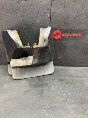 Запчасть брызговики передние TOYOTA Land Cruiser Prado 2002-2009