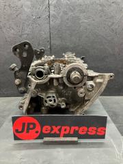 Запчасть головка блока цилиндров левая Land Rover Discovery 2015