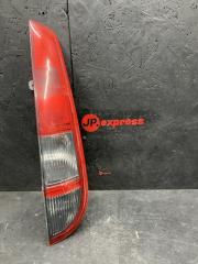Фонарь правый FORD FOCUS контрактная Фонарь правый FORD FOCUS