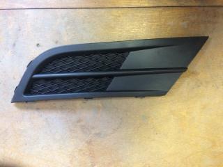 Решетка бампера правая Volkswagen Jetta 6