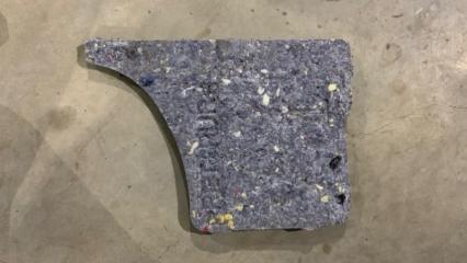 Запчасть шумоизоляция пола передняя правая Toyota Camry 2015