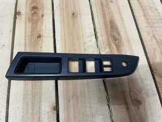 Запчасть накладка декоративная Subaru XV 2014