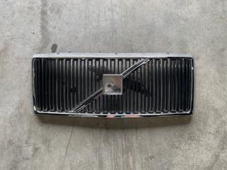 Запчасть решетка радиатора Volvo 850