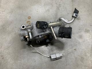 Фото запчасти корпус термостата Nissan X-Trail Б/У запчасть Запчасть корпус термостата Nissan X-Trail