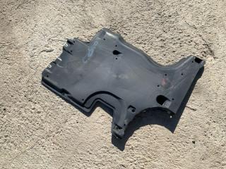 Защита днища кузова задняя правая BMW 520D 2018