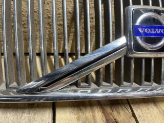 Решетка радиатора S80