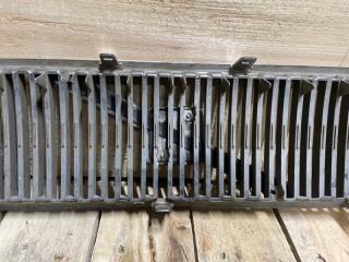 Решетка радиатора S80