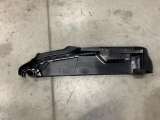 Накладка сиденья левая XC90