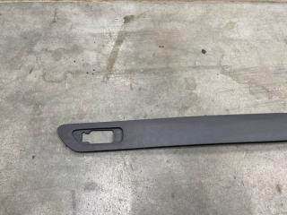 Молдинг двери передний левый XC90