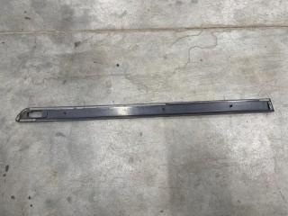 Молдинг двери передний левый XC90