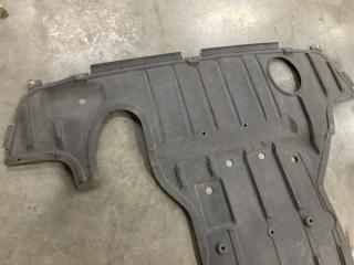 Защита днища кузова Free