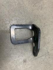 Запчасть кронштейны сопутствующие товары правые BMW X6 2016