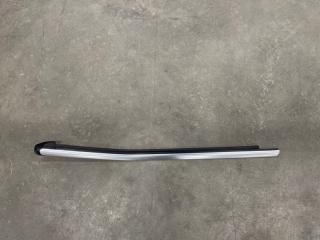 Запчасть молдинг стекла задний правый Mercedes-Benz GL