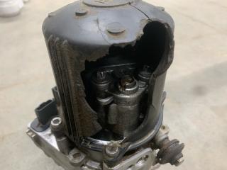 Насос гидроусилителя руля C4