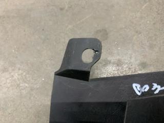 Брызговик задний правый S40