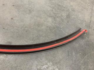 Брызговик задний правый S40