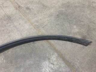 Брызговик задний правый S40