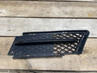 Решетка бампера передняя левая BMW 320i 2005