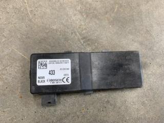 Фото запчасти блок управления центральным замком Chevrolet Cruze Б/У запчасть Запчасть блок управления центральным замком Chevrolet Cruze