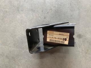 Запчасть кронштейн подушки двигателя Nissan Maxima