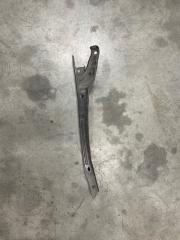 Запчасть кронштейн замка капота Toyota Camry V50 5320833051 Б/У Кронштейн замка капота Toyota Camry V50 5320833051 Б/У