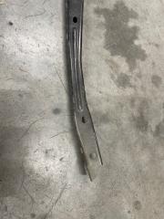 Кронштейн замка капота Camry V50 Кронштейн замка капота Camry V50