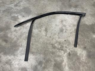 Запчасть уплотнитель стекла двери передний левый BMW X5 2023 G05 LCI B57D30B 51337428671 Б/У Уплотнитель стекла двери передний левый BMW X5 2023 G05 LCI B57D30B 51337428671 Б/У