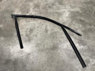 Запчасть уплотнитель стекла двери передний правый BMW X5 2023 G05 LCI B57D30B 51337428672 Б/У Уплотнитель стекла двери передний правый BMW X5 2023 G05 LCI B57D30B 51337428672 Б/У