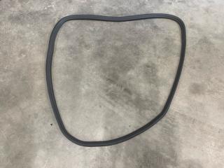 Уплотнитель проема двери задний BMW 540I 2020