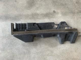 Дефлектор радиатора правый Hyundai Solaris 2014