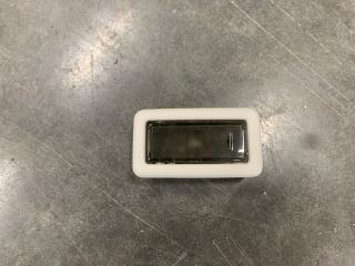 Запчасть плафон салонный Land Rover Range Rover Velar 2020