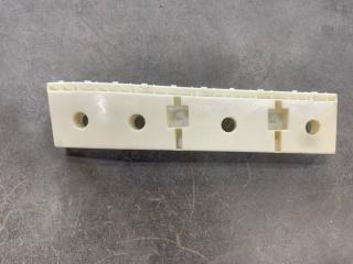 Фото запчасти кронштейн бампера задний левый Infiniti FX Б/У запчасть Запчасть кронштейн бампера задний левый Infiniti FX