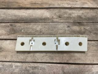 Фото запчасти кронштейн бампера задний правый Infiniti FX Б/У запчасть Запчасть кронштейн бампера задний правый Infiniti FX