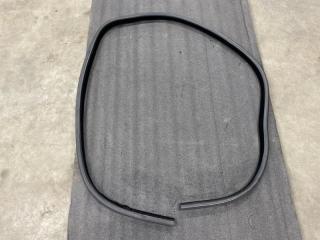 Уплотнитель проема двери передний Land Rover Range Rover Velar 2020