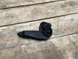 Запчасть кронштейн радиатора левый BMW 330i 2022