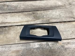 Запчасть обшивка салона BMW 320i 2005