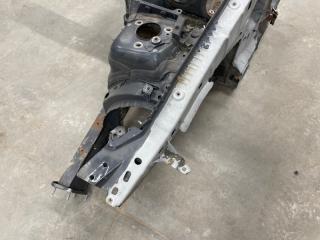 Четверть передний левый 320i 2005 E90 N46