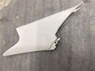 Запчасть накладка стойки задняя правая Toyota Camry 2014