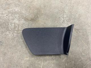 Запчасть заглушка двери правая Toyota Camry 2014