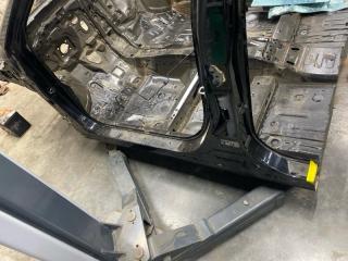 Порог левый Toyota Camry 2014 Б/У Порог левый Toyota Camry 2014