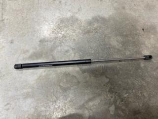 Запчасть упор двери багажника Volvo 940