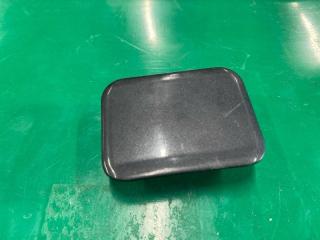 Запчасть заглушка бампера задняя Toyota Land Cruiser