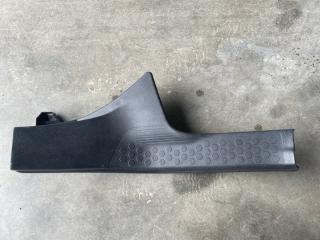Фото запчасти накладка порога (внутренняя) задняя правая Subaru Forester Б/У запчасть Запчасть накладка порога (внутренняя) задняя правая Subaru Forester