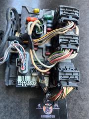 Блок предохранителей под капот Peugeot 207