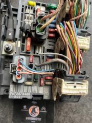 Блок предохранителей под капот Citroen Berlingo Б/У Блок предохранителей под капот Citroen Berlingo