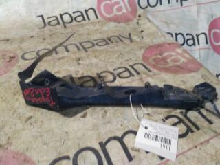 Запчасть кронштейн бампера передний правый Toyota Echo 1999-2005