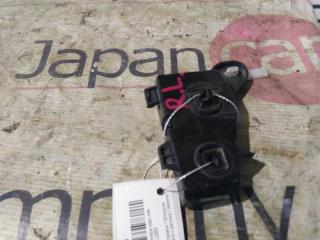 Запчасть кронштейн бампера задний левый Lexus RX 2003-2009