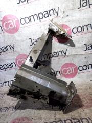 Запчасть лонжерон передний левый Audi A4 2005-2007