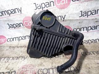 Запчасть корпус воздушного фильтра правый Volkswagen Touareg 2002-2010