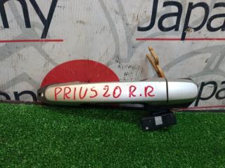 Фото запчасти ручка двери внешняя задняя правая Toyota Prius 2003-2009 контрактная запчасть Запчасть ручка двери внешняя задняя правая Toyota Prius 2003-2009